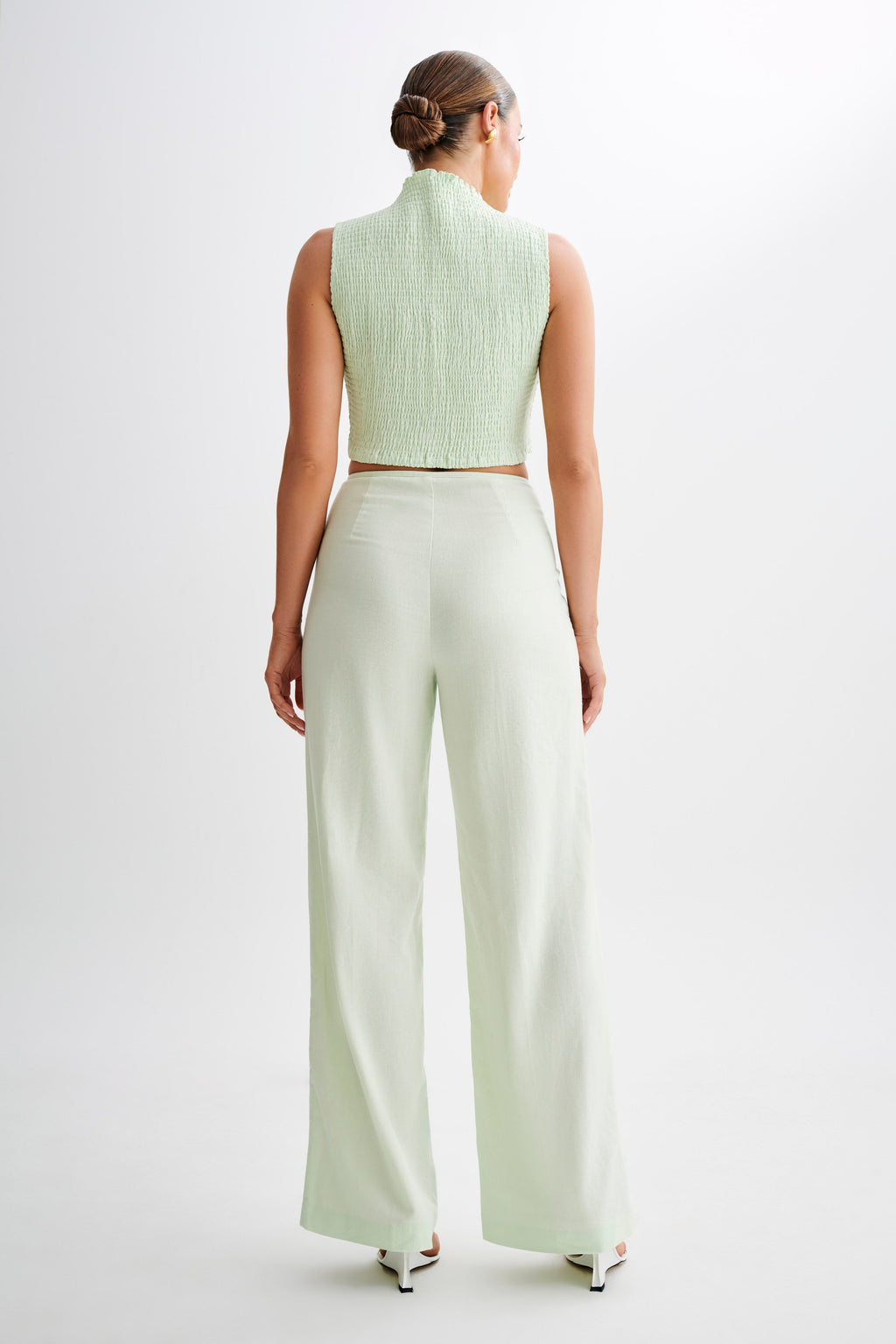 Emanuelle Sleeveless Linen Shirring Top - Mint