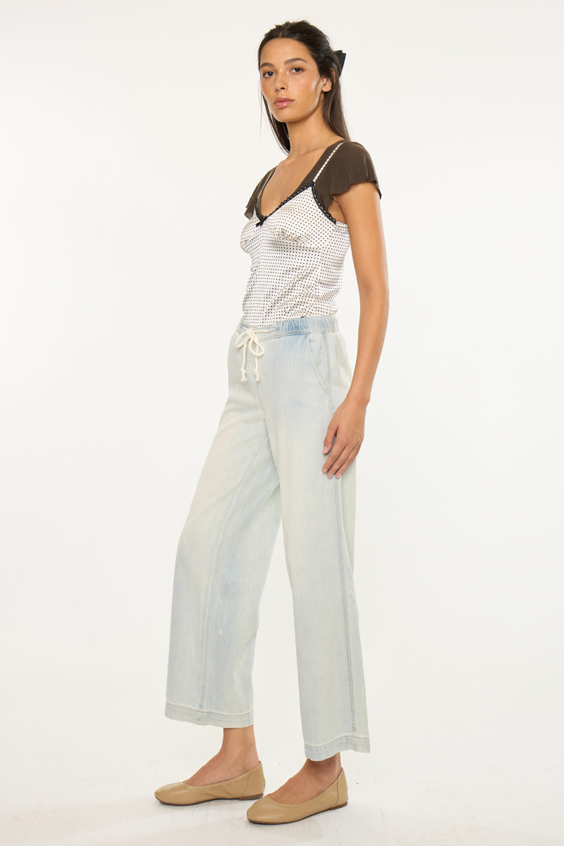 Women's Mid Rise Wide Leg Jeans - Light Wash - view 4